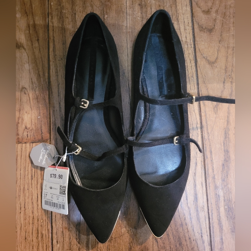 Zara Black Suede Flats with Gold Tip – Size 37 (US 6.5-7)